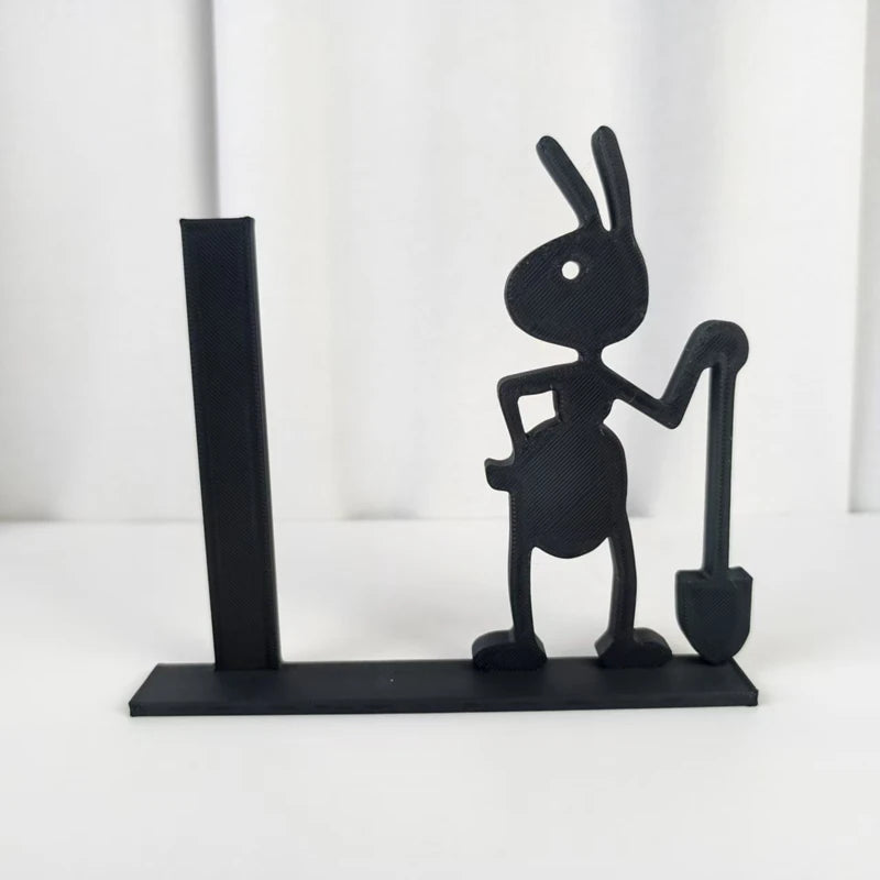 Quirky Ant Toilet Roll Holder – Free-Standing & Stable
